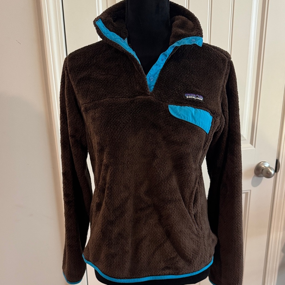 Patagonia Brown Fleece Pullover with Teal Accents
